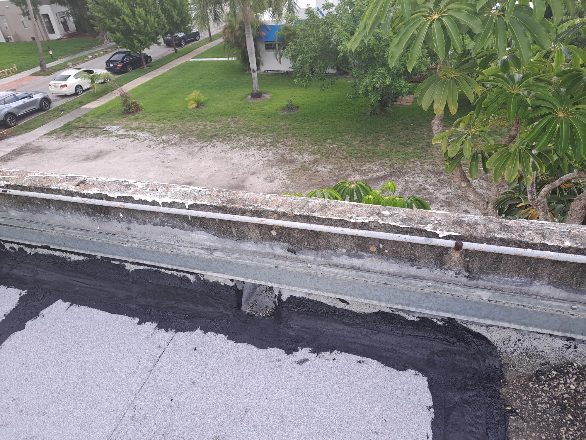 Commercial roof repair in South Florida by DR Construction & Roofing in South Florida