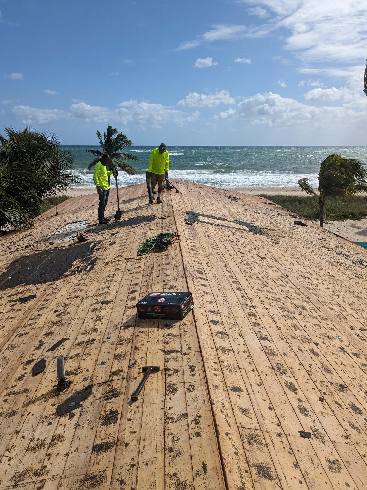 Standing seam metal roof by DR Construction & Roofing in South Florida